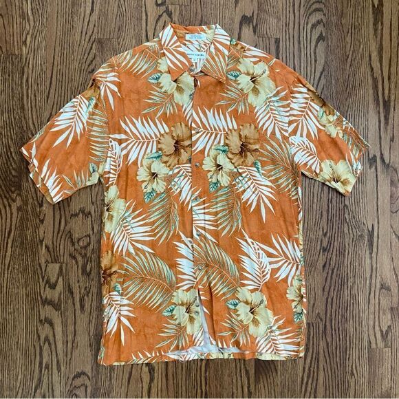 Vintage mens Hawaiian shirt size M with hibiscus flowers - Picture 1 of 4